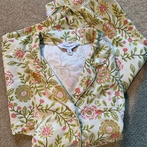 The Company Store Pajama Set Peruvian Cotton Loungewear Cream Green Coral Floral